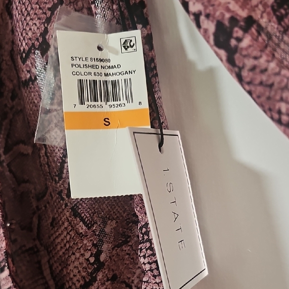 1. State Pink Patterned Button Down Shirt - Picture 3 of 4